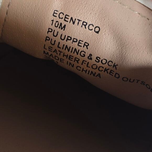 L Steve Madden Women's Ecentrcq White Quilted Slip On Sneakers Size 10 Flaw - Picture 8 of 9